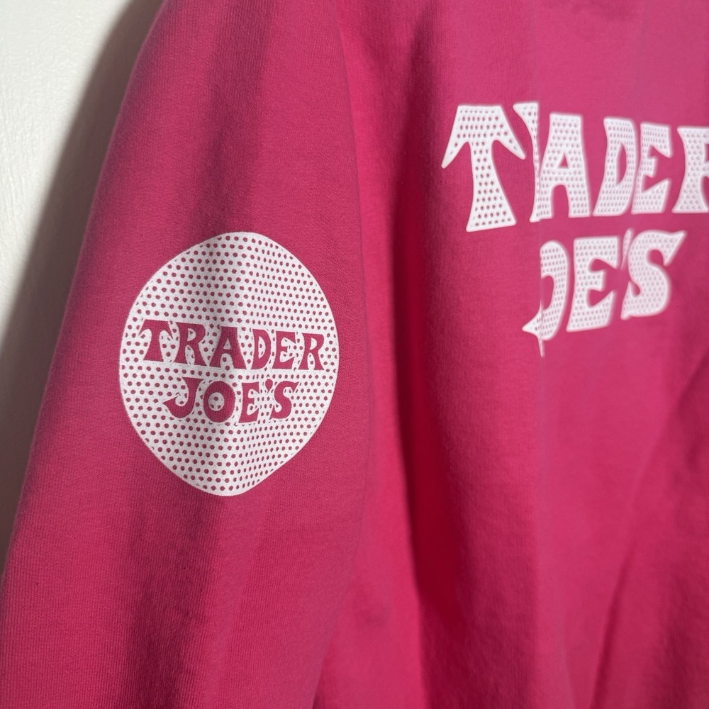 Trader Joe's Logo Pink Fleece Crewneck Pullover Sweater Unisex S - Picture 3 of 6